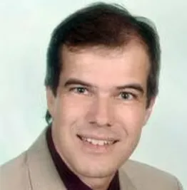 Dr. Oliver Reiser